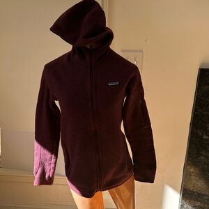 Patagonia Women's Jacket in Dark Purple